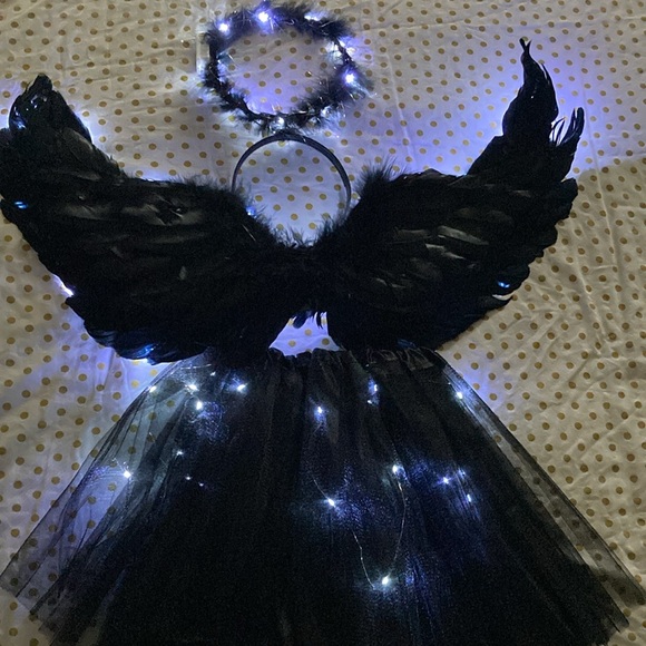 Costumes Girls Lightup Halloween Dark Angel Costume Overskirt Wings